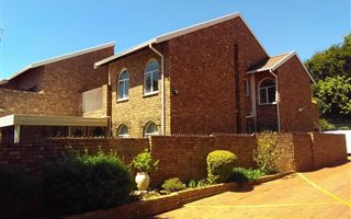 3 Bedroom Apartment in Moreleta Park
