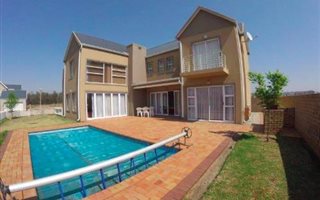 3 Bedroom House in Vanderbijlpark SE