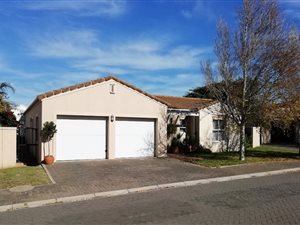 3 Bed House in Pinehurst