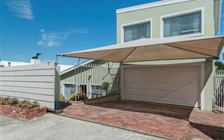 3 Bedroom House in Voelklip
