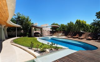 4 Bedroom House in Clifton