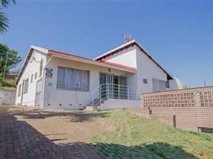 4 Bed House in Merebank