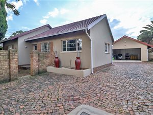 3 Bed House in Brentwood Park