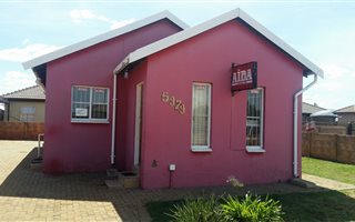 3 Bedroom House in The Orchards