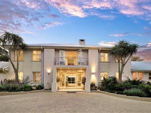 5 Bed House in Morningside