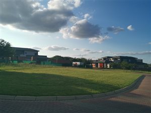 905 m² Land available in Lombardy Estate