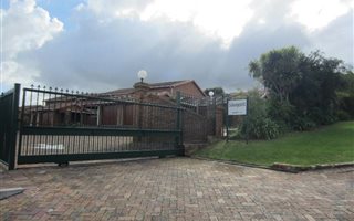 2 Bedroom Townhouse in Die Wingerd