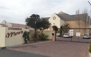 1 Bedroom Apartment in Gordons Bay Central