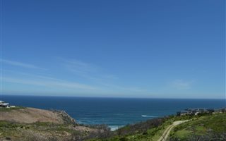 1.7 ha Land available in Pezula Golf Estate