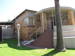 4 Bed House in Symhurst