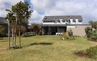 4 Bedroom House in Noordhoek