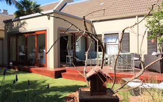 2 Bedroom Simplex in Boardwalk Meander