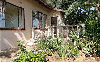 2 Bedroom Garden Cottage in St Winifreds