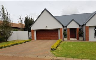 4 Bedroom House in The Meadows at Hazeldean