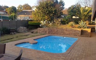 3 Bedroom House in Waterkloof Ridge