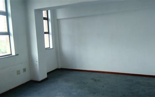 200 m² Commercial space in Goodwood