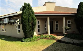 154 m² Commercial space in Vanderbijlpark SE3