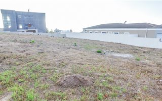 788 m² Land available in Myburgh Park