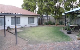 3 Bedroom House in Mountain View