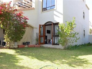 2 Bed Apartment in Douglasdale