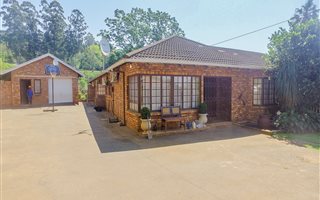 5 Bedroom House in Montrose