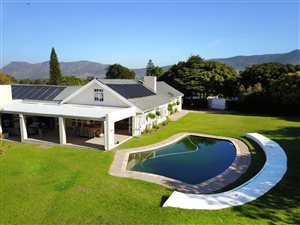5 Bed House in Kroonstad
