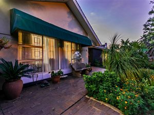 4 Bed House in Monument