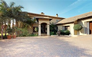 4 Bedroom House in Broadlands