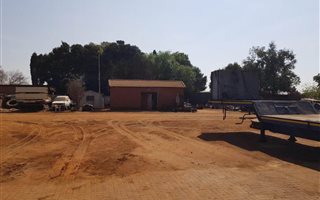 8565 m² Industrial space in President Park