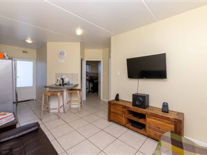 2 Bed Apartment in Kuilsriver