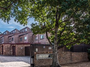 3 Bed Townhouse in Kenilworth Upper