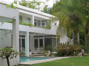8 ha Farm in Paarl