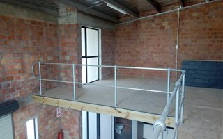 145 m² Commercial space in Overbaakens