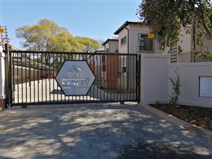 2 Bed Townhouse in Linden