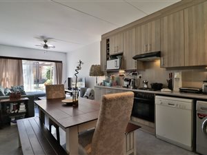 3 Bed Townhouse in Greenstone Hill