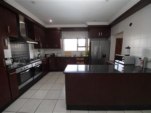 3 Bed House in Midstream Estate