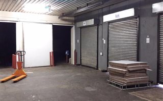 350 m² Industrial space in Devland