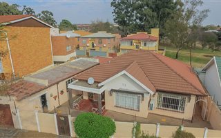 3 Bedroom House in Rosettenville
