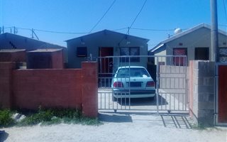2 Bedroom House in Mfuleni