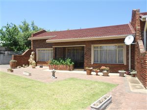 2 Bed Townhouse in Parys
