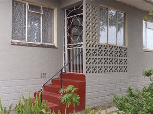 3 Bed House in Amalinda