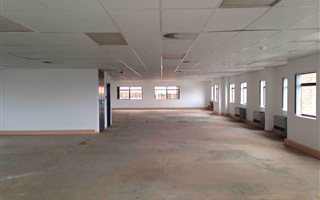 1122 m² Commercial space in Ferndale