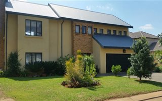 4 Bedroom House in Midfield Estate