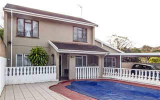 4 Bedroom House in Newlands West