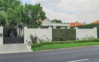 4 Bedroom House in Greenside
