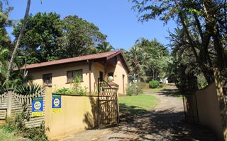 2 Bedroom House in Marina Beach