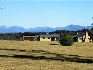 32 ha Farm in Knysna Central