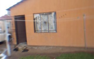 2 Bedroom House in Duduza