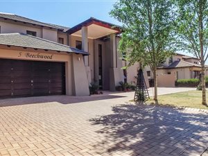 4 Bed House in Ebotse Estate