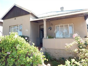 3 Bed House in Krugersdorp North